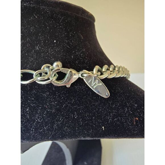 NY Necklace Bib Style Faux Gems - Picture 3 of 4